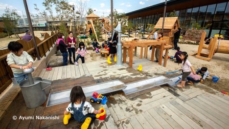 IKEA stores rely on the play value of Richter play equipment BørneLund-Playville-Osaka---Photo-Ayumi-Nakanishi