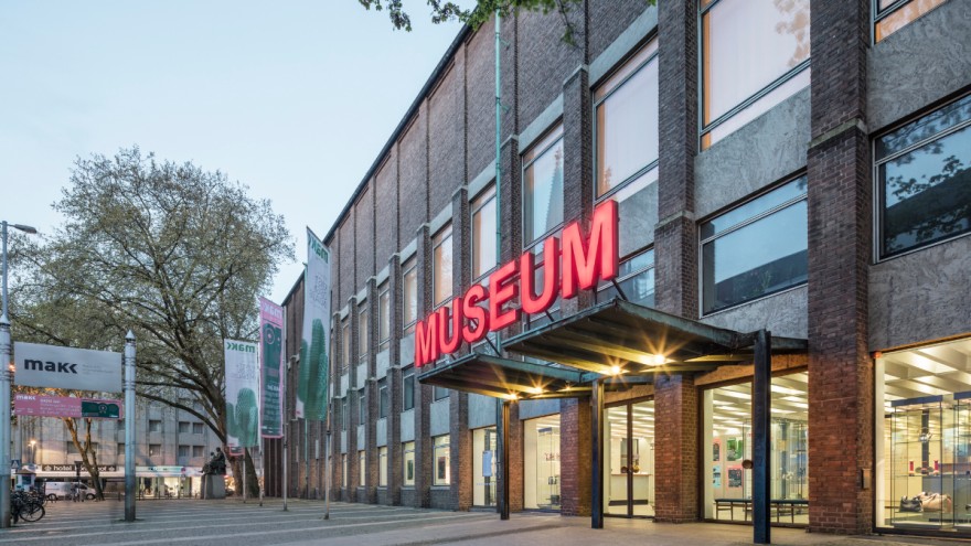 Köln ist kreativ! Mit der imm cologne, Passagen, MAKK, Design Post, Stadtmarketing Köln und KISD Köln ist kreativ! Mit der imm cologne, Passagen, MAKK, Design Post, Stadtmarketing Köln und KISD