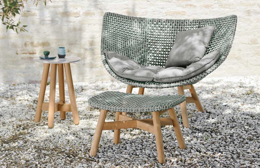 outdoor-furniture-mbrace-by-Dedon Outdoor Furniture Mbrace by Dedon