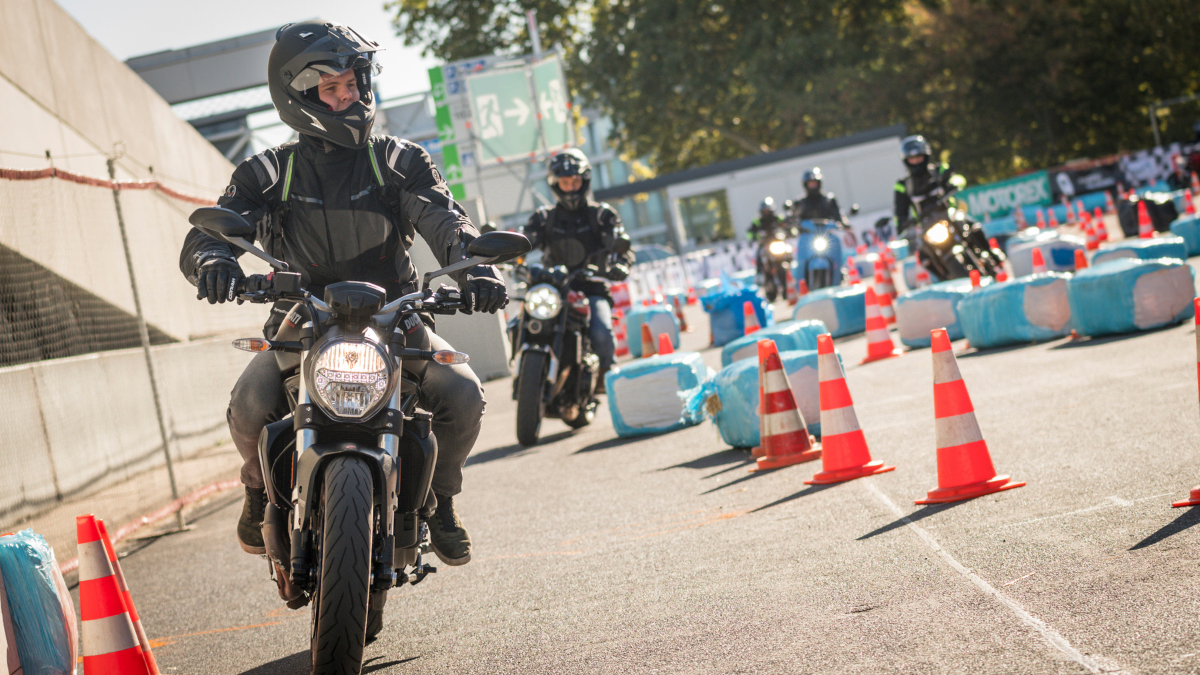 Getting your motorcycle driving licence - questions and answers Getting your motorcycle driving licence - questions and answers