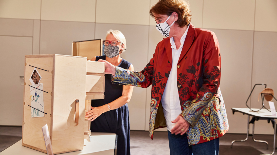 The jury chose Maita Petersen as Kids Design Award winner 2020. - © Koelnmesse Jury session Kids Design Award 2020