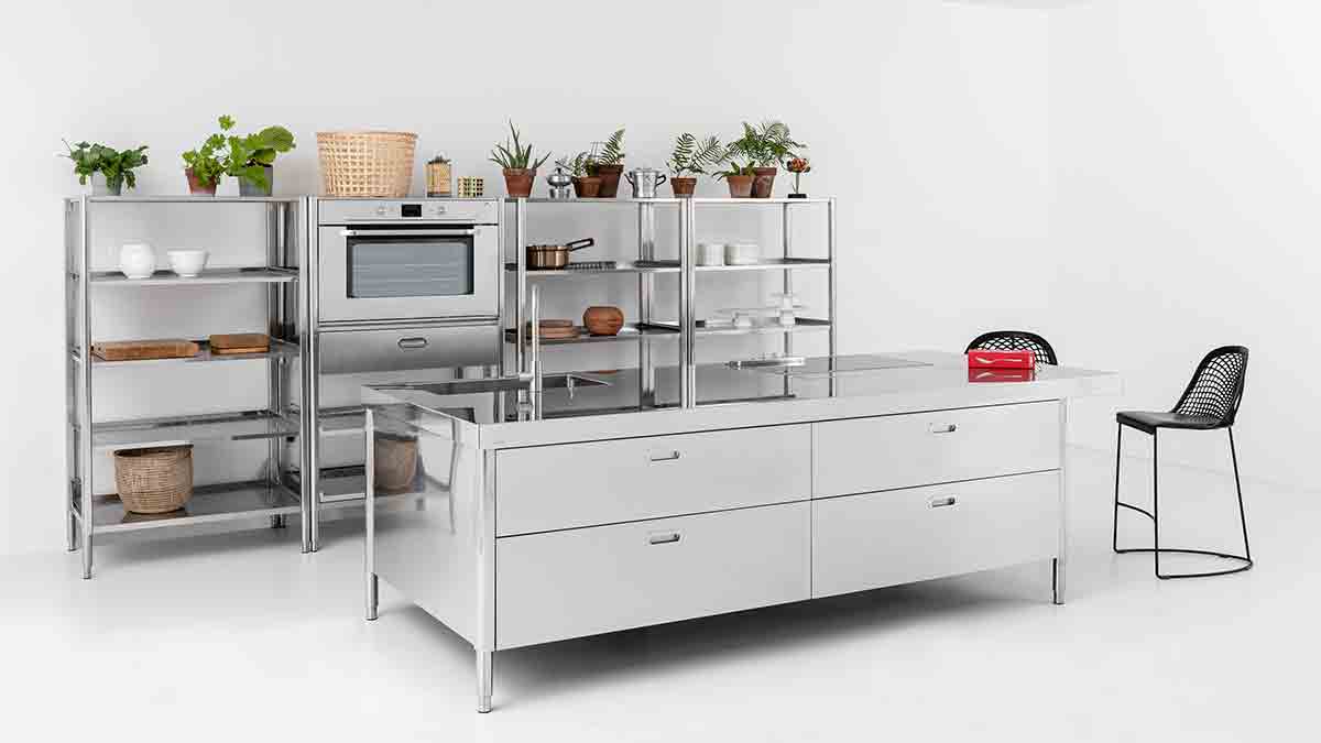 Getting away from the wall – the liberated kitchen Getting away from the wall – the liberated kitchen