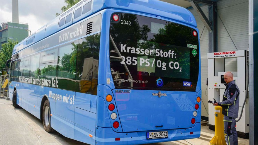 Hydrogen-station-for-bus Hydrogen station for a bus