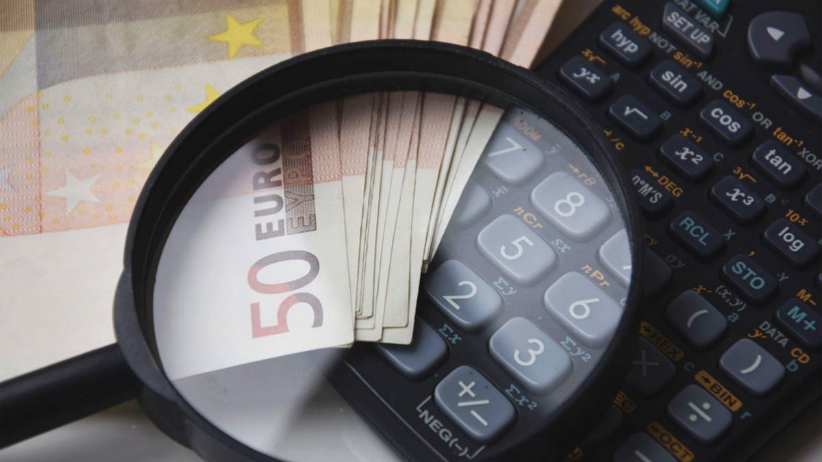 Calculate stand costs for ProSweets Calculate stand costs for ProSweets