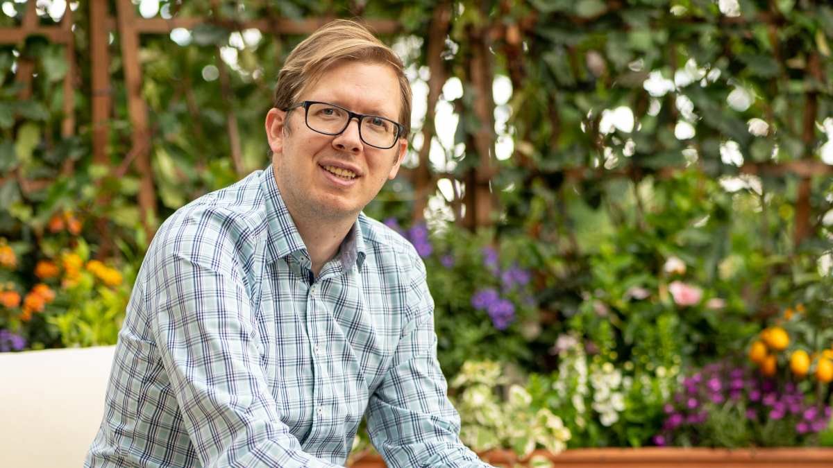 Zoltán Mihalik, Sales and Marketing Manager bei Lyra Florae Kft. und Geschäftsinhaber von Terasz Dekor Zoltán Mihalik, Sales and Marketing Manager bei Lyra Florae Kft. und Geschäftsinhaber von Terasz Dekor